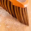 VILEDA 136082 vidaus šluota su minkštais/kietais plastikiniais šereliais ir rankena, bronzinė
