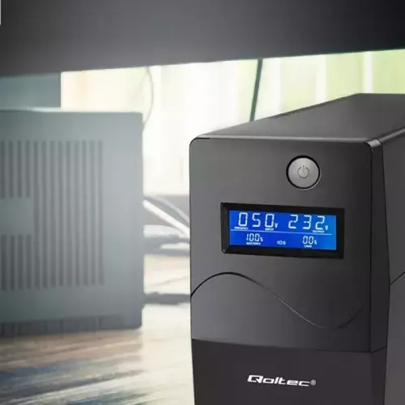 Qoltec Monolith 53979 nepertraukiamo maitinimo šaltinis (UPS), line-interactive, 850 VA / 480 W, 2 Schuko lizdai, LCD, USB, RJ45