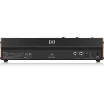 Sintezatorius Behringer Model D juodas
