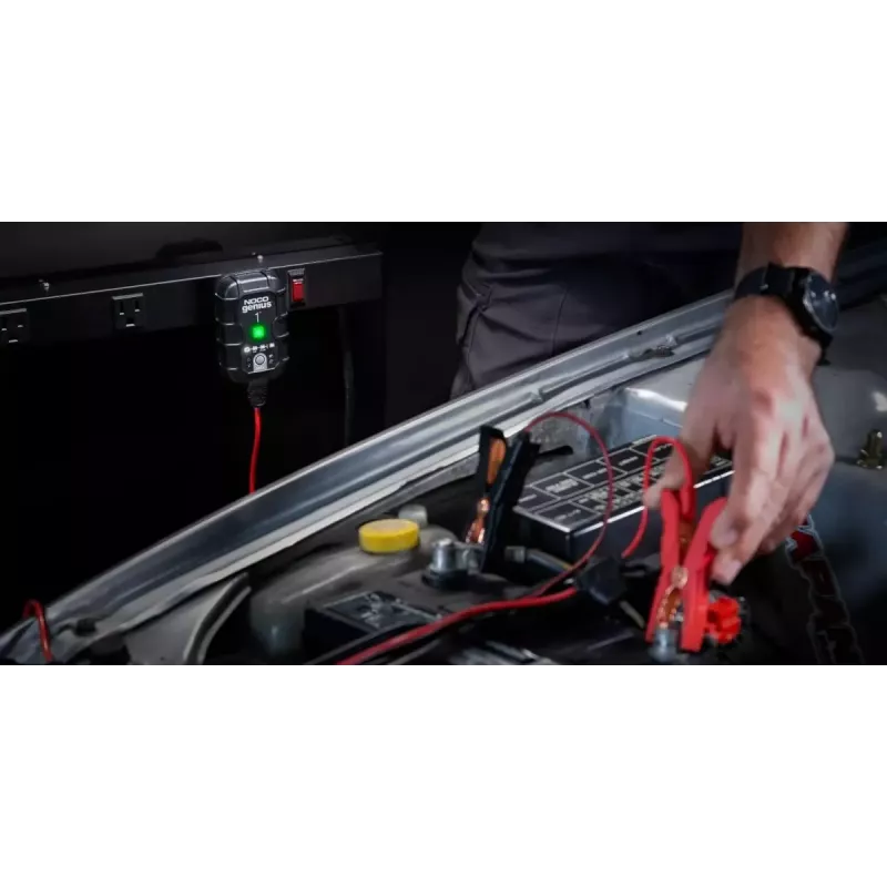 Automatinis baterijų įkroviklis NOCO GENIUS1EU 1A 12V švino rūgšties ir ličio baterijoms, kompaktiškas
