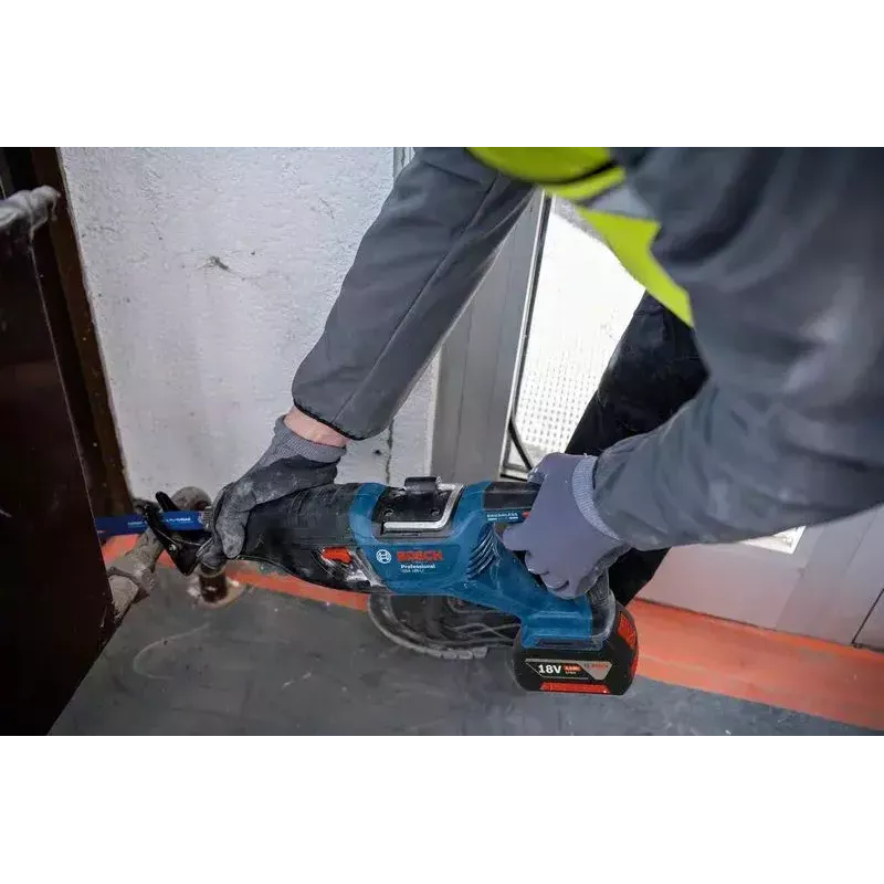Pjūklas stūmoklinis Bosch GSA 185-LI Brushless 2900 sūkių/min Juodas