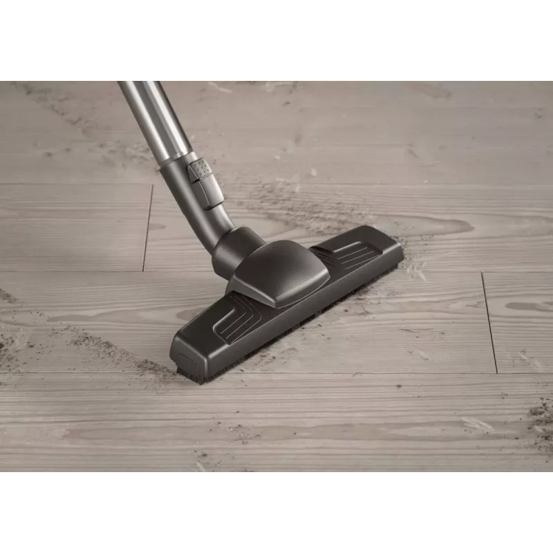Cikloninis dulkių siurblys Electrolux EB61A5UG — 3,5 l dulkių maišas, 750 W, 12 m spindulys, turbo šepetys, nerūdijančio plieno teleskopinis vamzdis