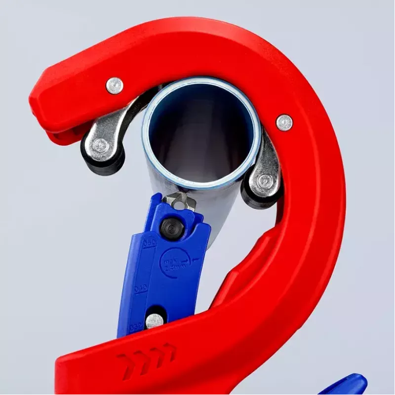 Vamzdžių pjoviklis Knipex 90 23 01 BK plieninis peilis plastikinė rankena 165 mm
