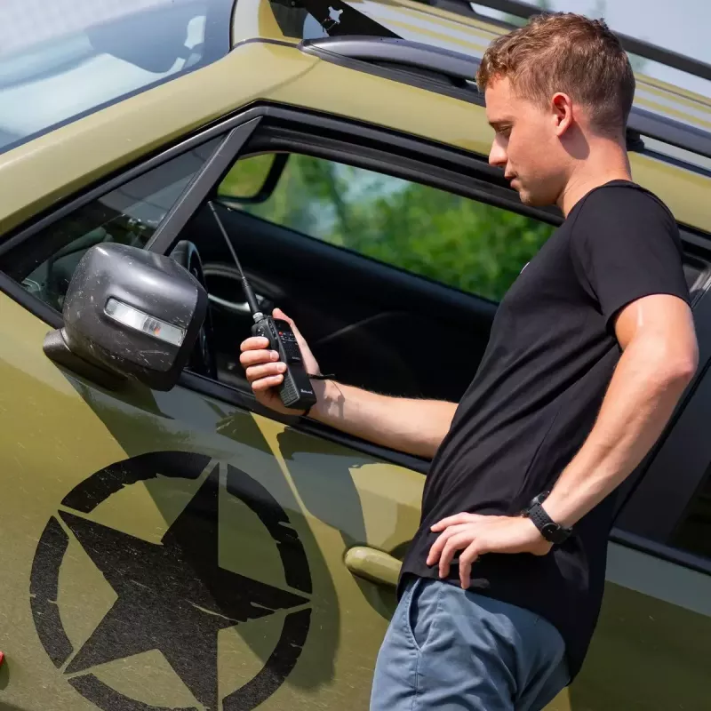 Midland C1267 dviejų krypčių radijo stotis 40 kanalų 26.565–27.99125 MHz Juoda