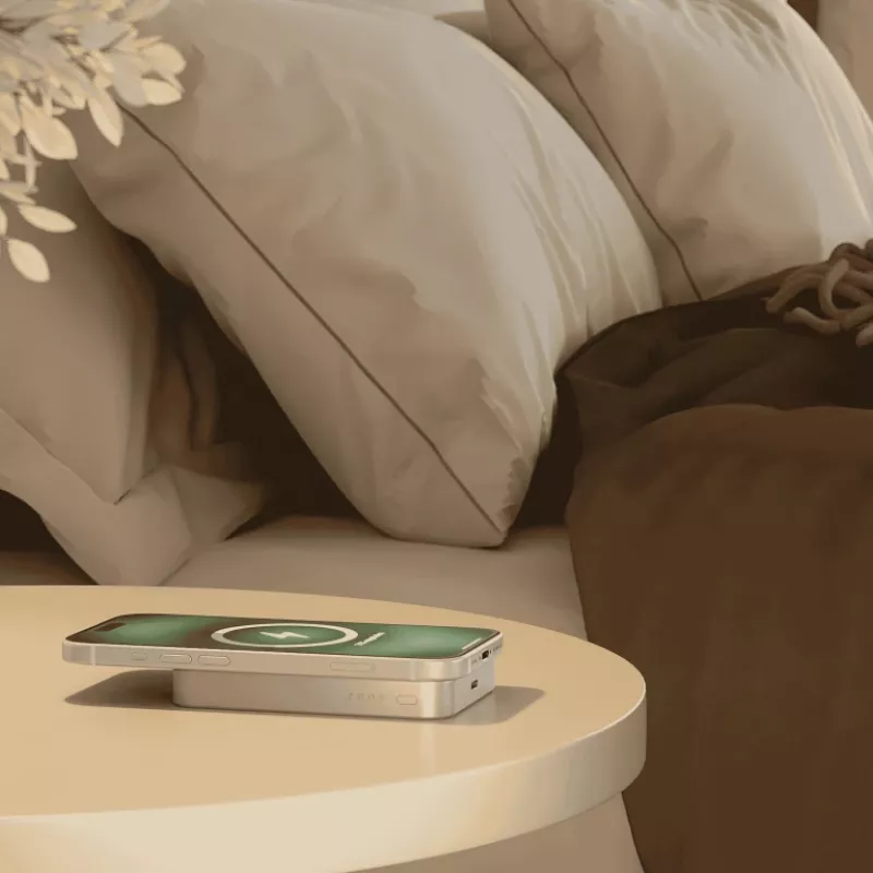 ZENS Powerbank Slim Qi2 Al 10000mah Baltas