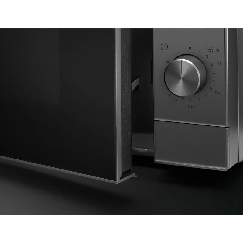 Griliu kombinuota mikrobangų krosnelė Electrolux EMZ421MMTI – 800 W, 20 L, titano spalva, 270 mm padėklas