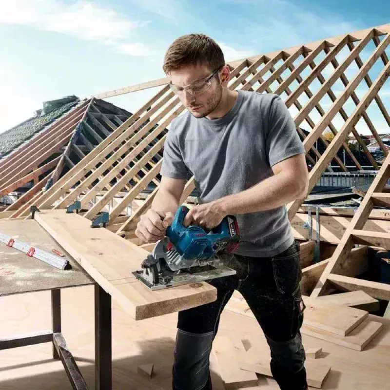 Bosch GKS 185-LI 16.5 cm belaidis diskinis pjūklas, juoda, mėlyna, pilka, 5000 RPM