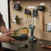 DYMO Rhino 6000+ Pramoninis etikečių spausdintuvas su kietuoju dėklu, 1 vinilo juostos kasetė, 1 nailono juostos kasetė ir įkraunama ličio jonų baterija