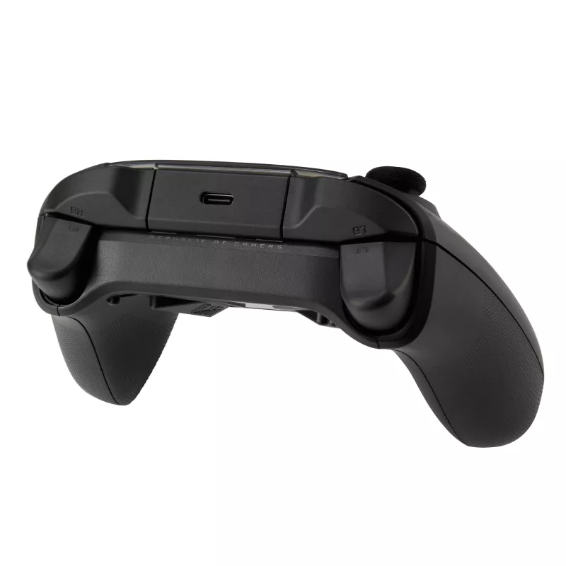 ASUS ROG Raikiri juodas USB laidinis valdiklis PC, Xbox One, Xbox One S, Xbox One X, Xbox Series S, Xbox Series X