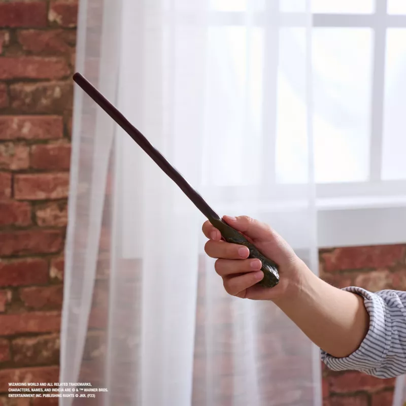 Spinmaster 12 colių Ron Weasley kolekcinė lazda su stovu ir liejamu ženkleliu
