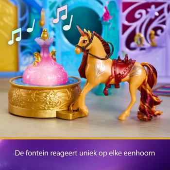 Žaidimų rinkinys Spin Master Unicorn Academy Starglow fontanas ir arklidės su šviesos ir garso efektais