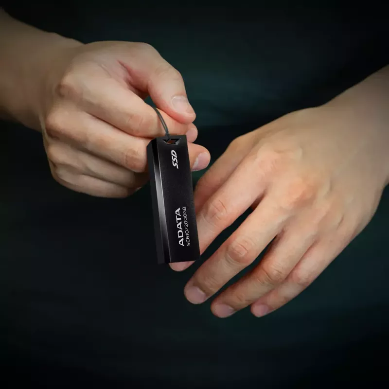 USB atmintinė ADATA SC610 500 GB USB-A 3.2 Gen 2 (10 Gbit/s) 550/500 MB/s, juoda