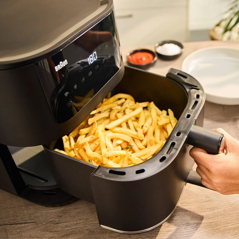 Karšto oro gruzdintuvė Braun Household MultiFry 5 HF5030 — 1700 W, 6,0 l krepšelis, juoda/sidabrinė