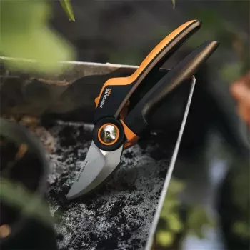 Genėjimo žirklės Fiskars X-Series L P961 — apėjimo, plieninis peilis, 2,6 cm pjovimo galia, 222 mm ilgis