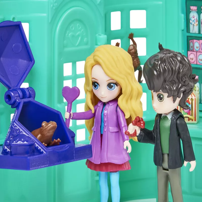 Žaislų rinkinys Magical Minis Honeydukes Saldumynų parduotuvė su 2 išskirtinėmis figūrėlėmis ir 5 aksesuarais, Harry Potter, nuo 6 metų