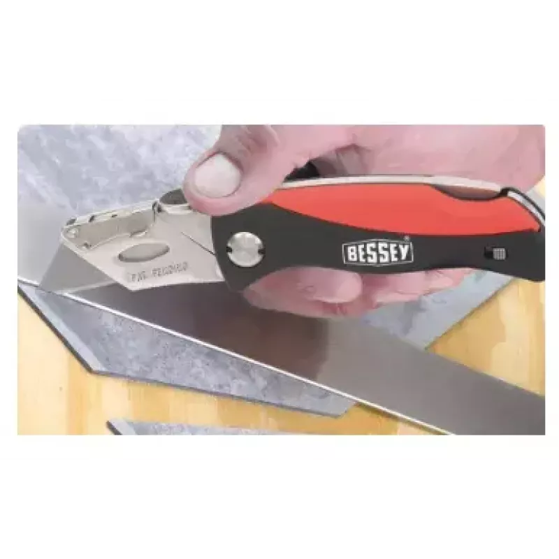 Bessey DBKPH-EU sulankstomas universalus peilis, ABS rankena, juoda/raudona