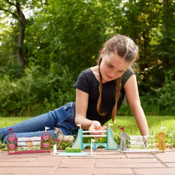 Tvorų ir kliūčių rinkinys žirgų figūrėlėms Schleich HORSE CLUB 42612 Įvairiaspalvis