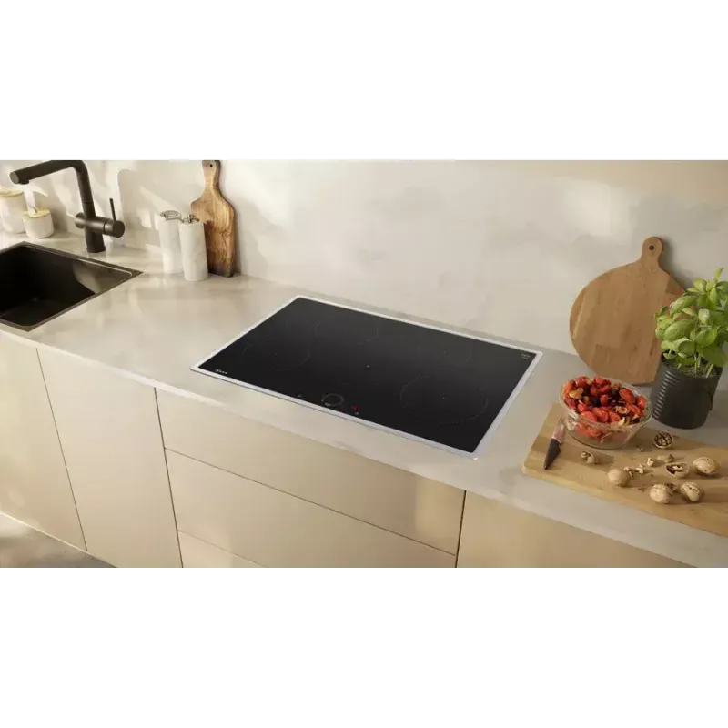 Indukcinė kaitlentė su elektrine orkaite NEFF BX38IB – 4 zonų stiklo keramikos kaitlentė, 71 L elektrinė orkaitė, juoda