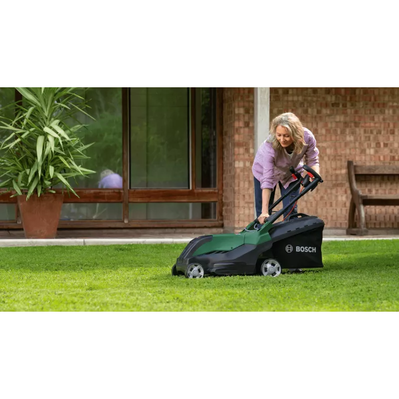 Elektrinė vejapjovė Bosch AdvancedRotak 40-650 – 1800 W, 40 cm pjovimo plotis, žalia/juoda