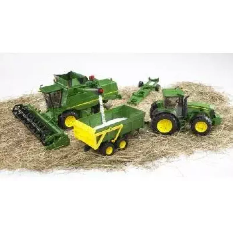 Žaislinis kombainas BRUDER John Deere T670i 1:16