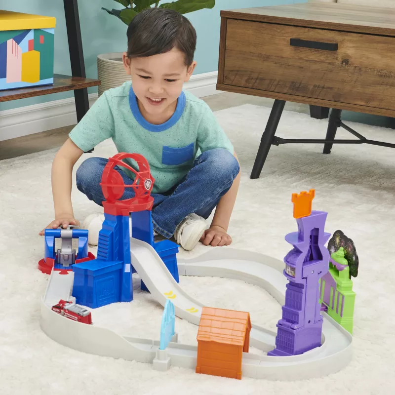 PAW Patrol True Metal Total City Rescue Movie Track Set su išskirtiniu Marshall automobiliu, 1:55, žaislai vaikams nuo 3 metų