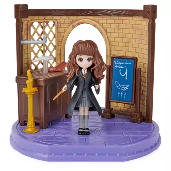 Wizarding World Harry Potter Magical Minis Kerų Klasė su Išskirtine Hermiona Įkrūkė Figūrėle ir Priedais, Žaislas Vaikams nuo 5 metų
