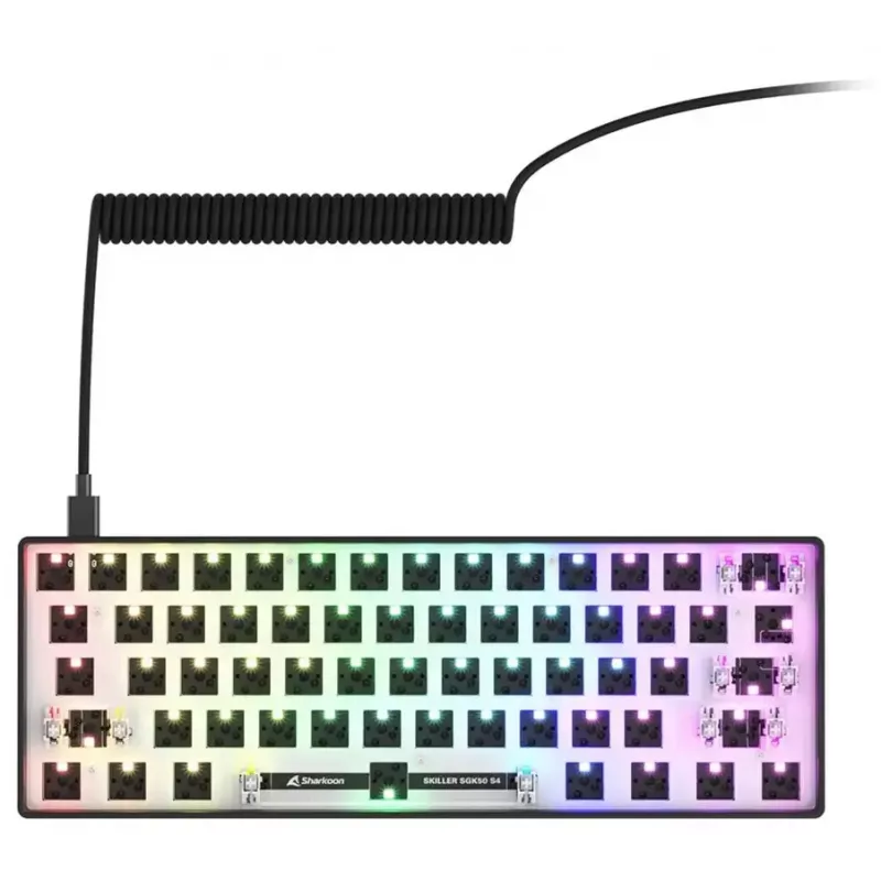 Mechaninė kompaktiška 60% klaviatūra Sharkoon SKILLER SGK50 S4 — Laidinė USB, QWERTY vokiškas išdėstymas, RGB foninis apšvietimas, 1,5 m laidas, juoda