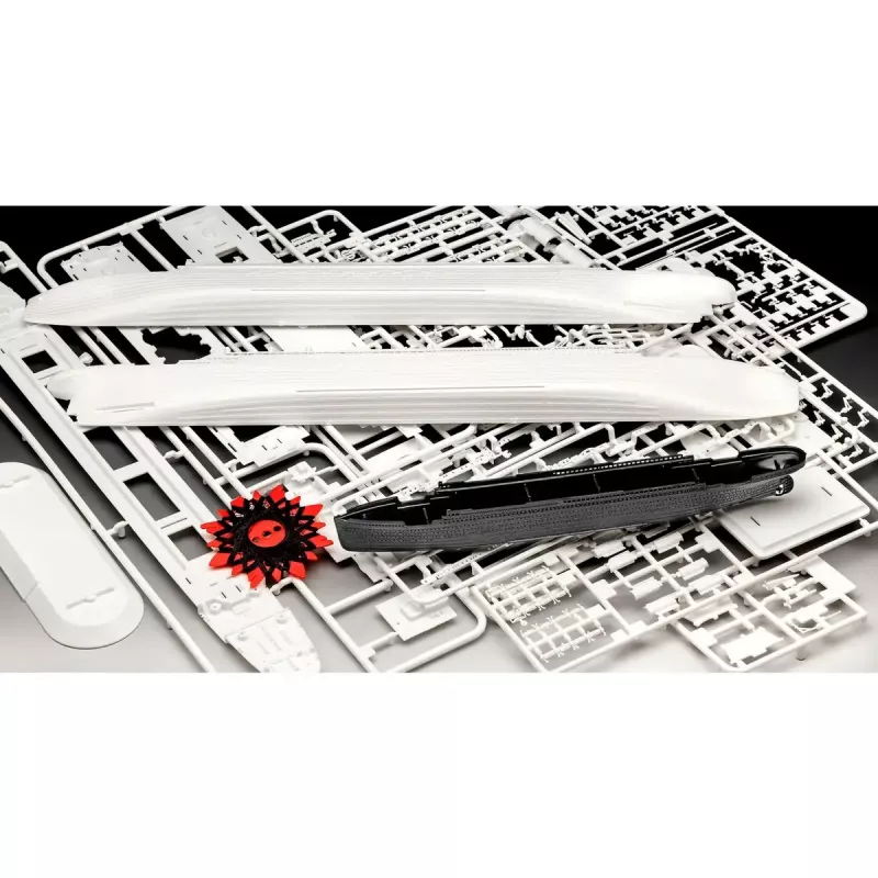 Laivo modelis REVELL RMS Titanic 1:700 / 1:1200 – plastikinis modelio rinkinys (MPN 05727)
