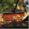 Šluota vidaus patalpoms Fiskars 1025926 minkšti ir kieti šereliai, aliuminis, juoda