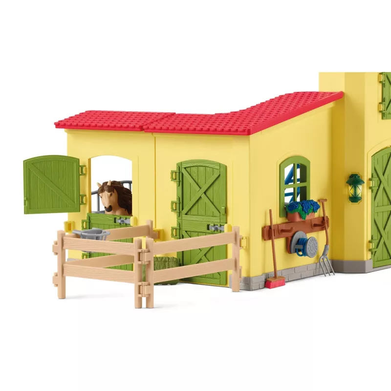 Arklių dėžė su Islandijos poniu – schleich FARM WORLD