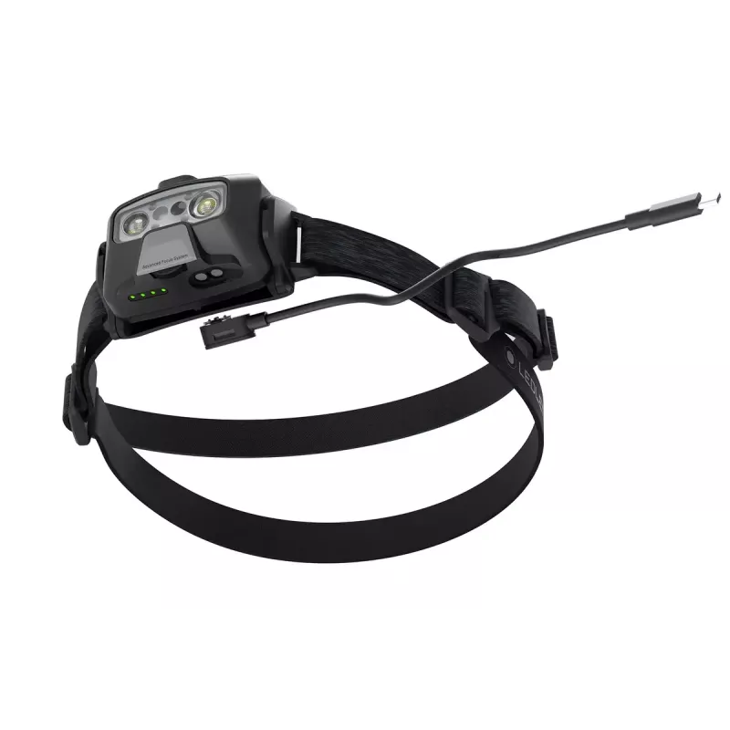 Priekinė lemputė ant galvos Ledlenser HF6R Core Black 800 lm IP68
