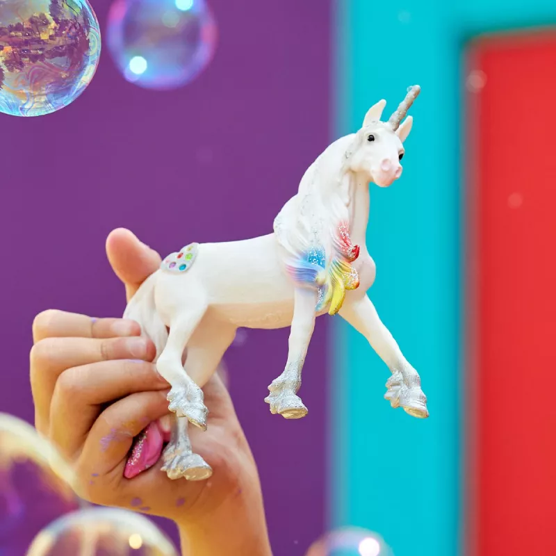 schleich BAYALA Rainbow Love Unicorn Stallion – Vienaragis žirgas