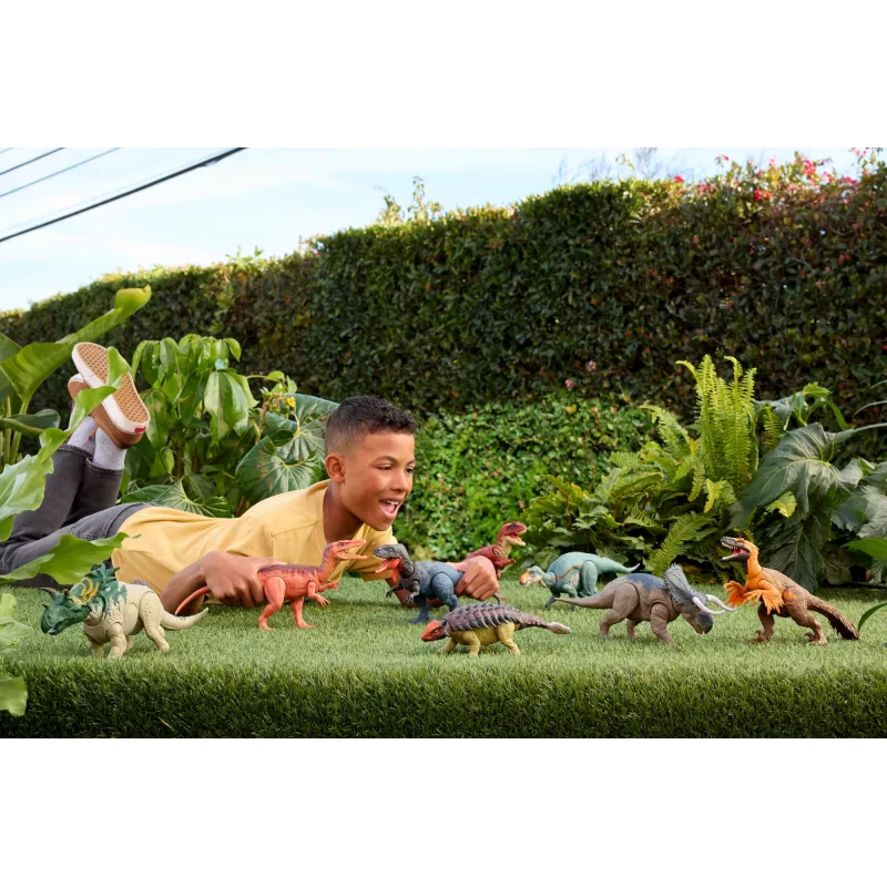 MATTEL Jurassic World Rebirth Wild Roar Maiasaura dinozauras, valdomas uodegos judesiu, atakos garsas