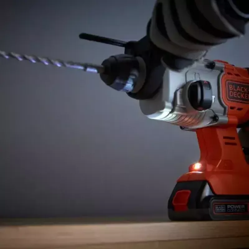 Gręžtuvas Black & Decker BCD900E2K-QW 1880 RPM SDS Plus, 2.5 Ah akumuliatorius