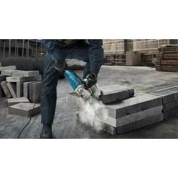 Bosch GWS 24-230 P kampinis šlifuoklis 23 cm 6500 aps./min 2400 W 5,9 kg