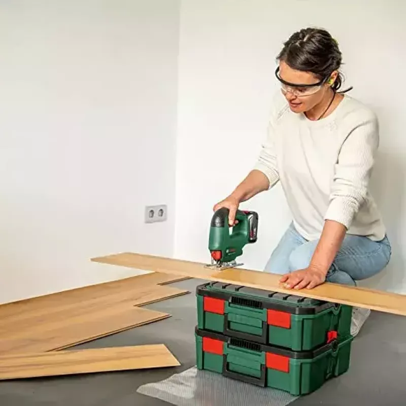 Bosch EasySaw 18V-70 belaidis pjūklas 2600 spm 1.3 kg