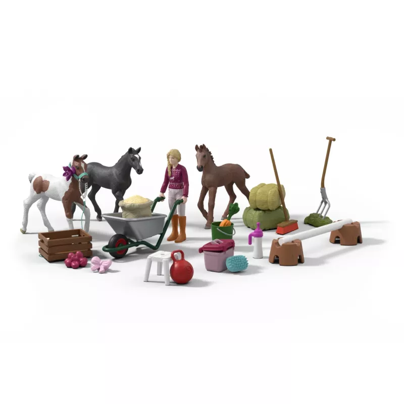 Schleich Advent Calendar HORSE CLUB 2025 – Kalėdinis stebuklas: kumeliukų priežiūra
