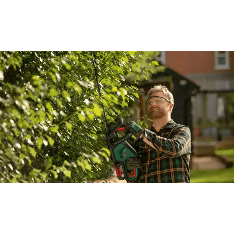 Krūmapjovė Bosch AdvancedHedgeCut 36V-65-28 akumuliatorinė 36V 2Ah 3,5kg