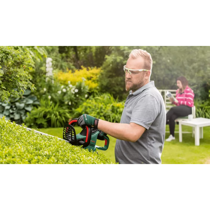 Bosch UniversalHedgeCut 50 480 W 3.5 kg vienaašmenis krūmapjovė