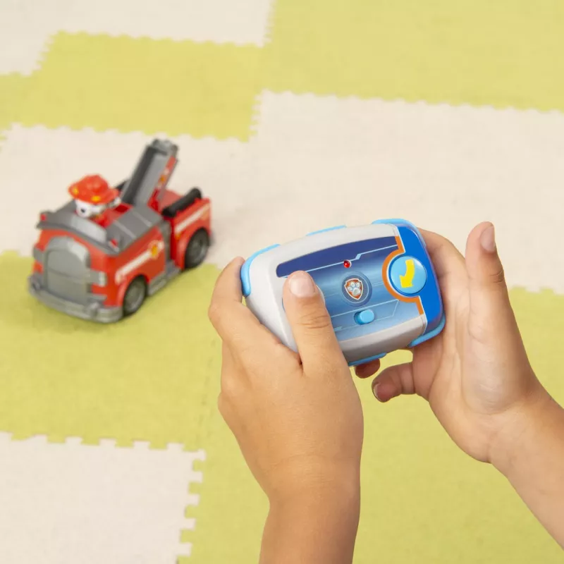 PAW Patrol Marshall nuotolinio valdymo gaisrinis automobilis su dviejų krypčių vairavimu, nuo 3 metų