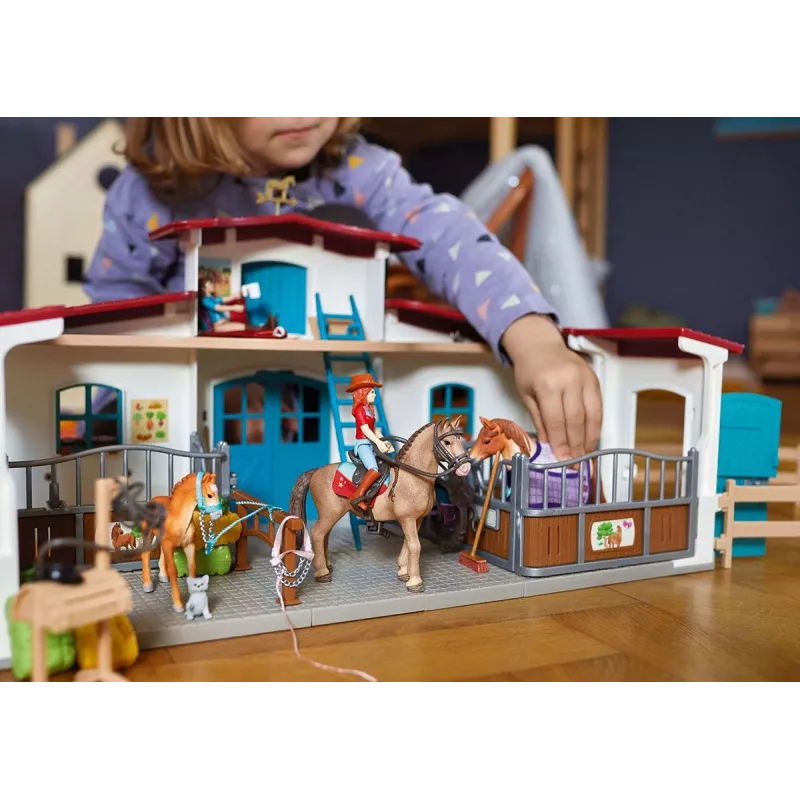 schleich HORSE CLUB Lakeside Riding Center – Žirgų sporto centras prie ežero