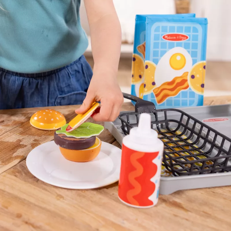 Melissa & Doug Flip & Fry Grill žaidimų rinkinys su Water WOW spalvų keitimo maistu