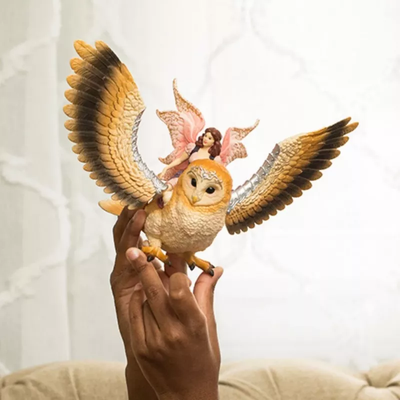 schleich BAYALA Fairy in Flight on Glam-Owl – skraidanti fėja su pelėda, 5+ metų, Saulės Elfai, Vienaragiai ir Fėjos, įvairiaspalvis, plastikas