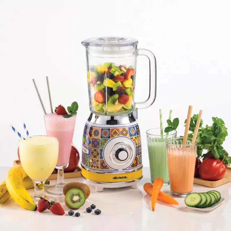 Ariete 583 Positano blenderis su 1,5 l stikliniu indu, 4 nerūdijančio plieno peiliukais, 4 greičiais + pulse, 1000 W