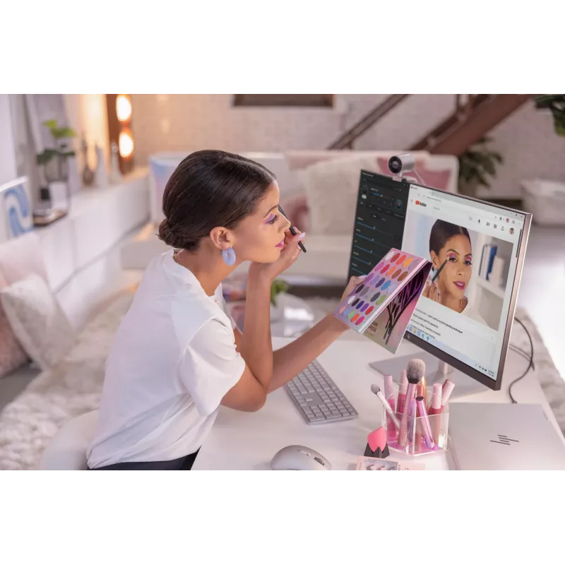 HP 950 4K internetinė kamera, 3840 x 2160 pikselių, Full HD, 30 fps, automatinis fokusavimas, automatinis šviesos reguliavimas