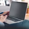 StarTech.com 13.5 col. Surface Laptop / Surface Book privatumo ekranas, anti-glare filtras su 51% mėlynos šviesos mažinimu, monitoriaus ekrano apsauga su +/- 30° žiūrėjimo kampu, matinis paviršius