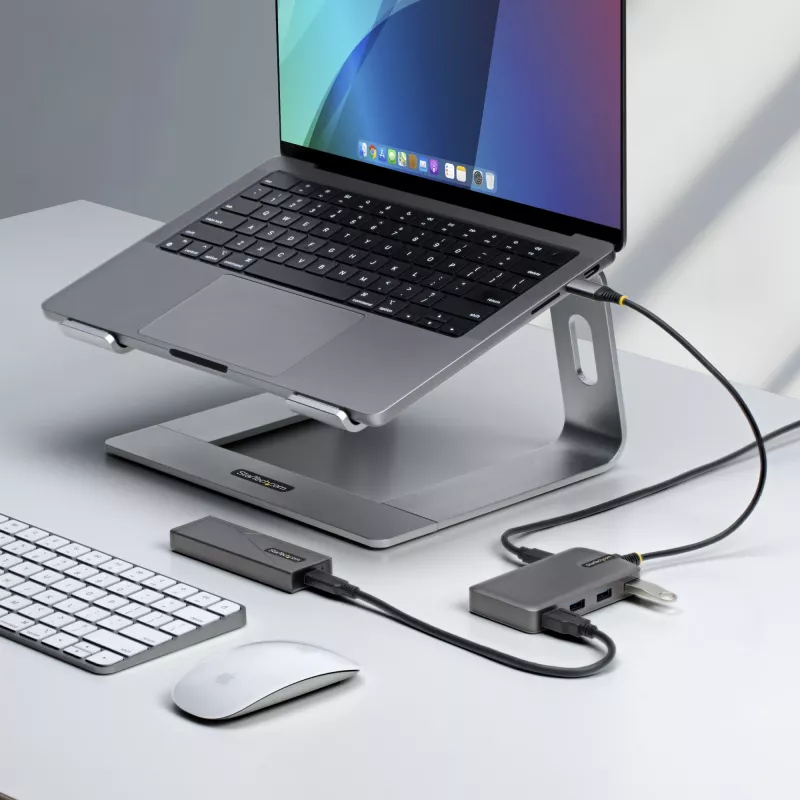 StarTech.com 4 prievadų USB-C šakotuvas - 5 Gbps - maitinamas iš magistralės - USB C į 4x USB-A šakotuvas su pasirenkamu papildomu maitinimo įvadu - nešiojamas stalinio / nešiojamojo kompiuterio USB šakotuvas - 30 cm laidas