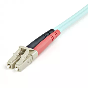 StarTech.com 1m (3ft) LC/UPC į LC/UPC OM3 daugiamodis šviesolaidinis kabelis, pilnas dupleksas 50/125µm, 100G, maži įterpimo nuostoliai, LSZH šviesolaidinis trumpiklis