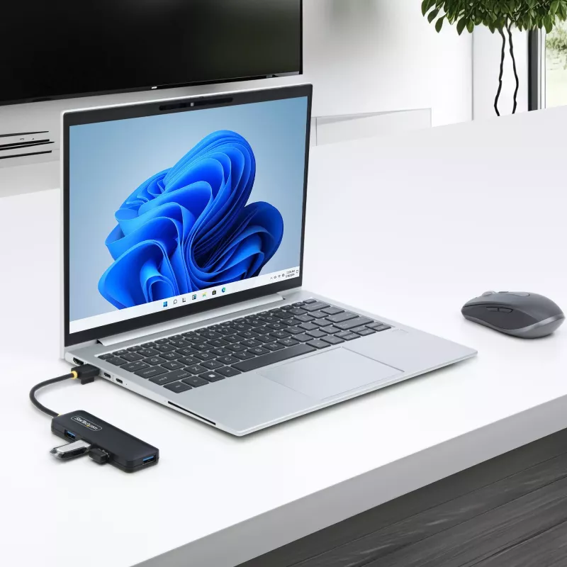 StarTech.com 4 prievadų USB-A šakotuvas, 5 Gbps, maitinamas iš magistralės, kompaktiškas kelioninis USB 3.0 skirstytuvas, apsauga nuo perkrovos (OCP)