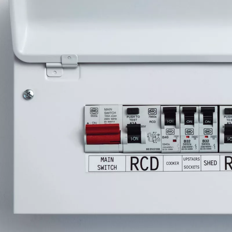 Brother PT-E560BTSP etikečių spausdintuvas Terminis perdavimas 180 x 180 DPI 30 mm/s Laidinis ir belaidis Bluetooth QWERTY